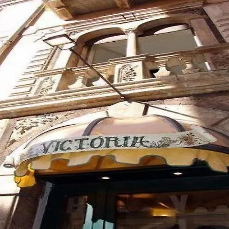 Victoria Hotel
