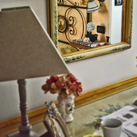 فندق Victoria تاورمينا