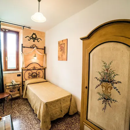 Victoria 3* Taormina