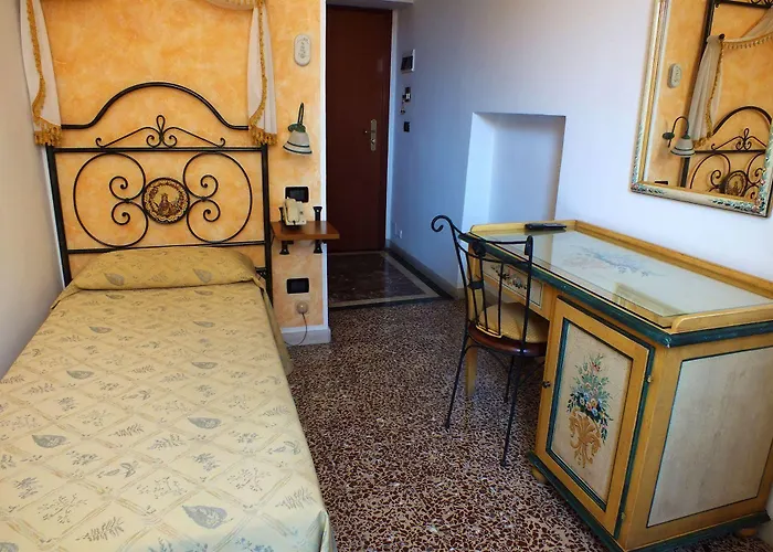 Victoria מלון 3*