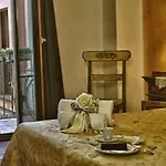 Victoria Hotel 3*