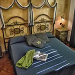 Victoria Hotel 3*