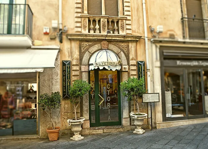 Victoria 3* Ταορμίνα